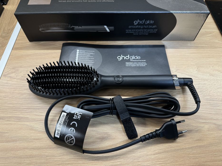 Perie profesionala electrica GHD Glide Smoothing Hot Brush / Nou