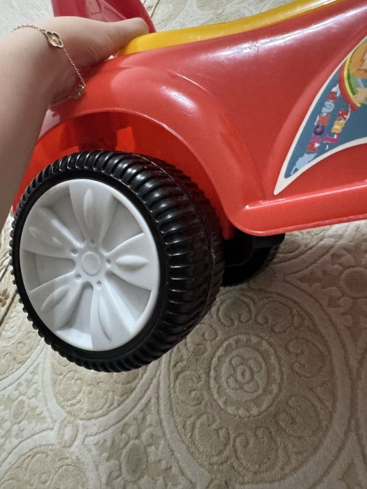 машина детская новая