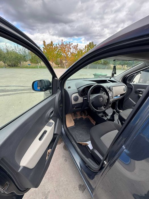Autoutilitara Dacia Dokker