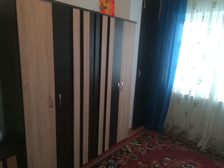 Închiriez garsonieră