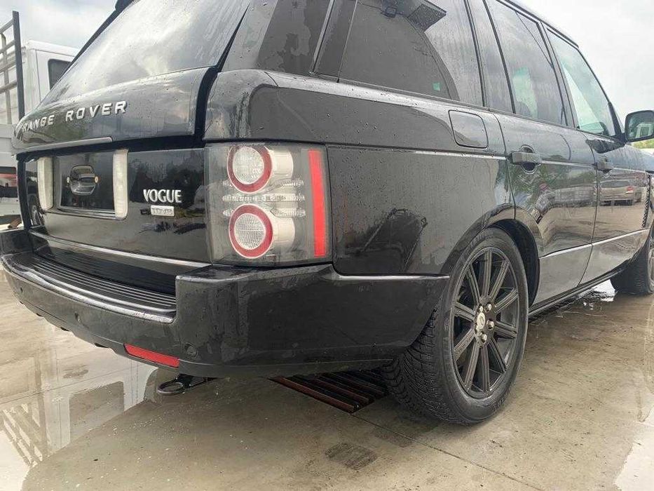 Dezmembrez Land Rover Range Rover Vogue L405 4.4 D TDV8 448DT