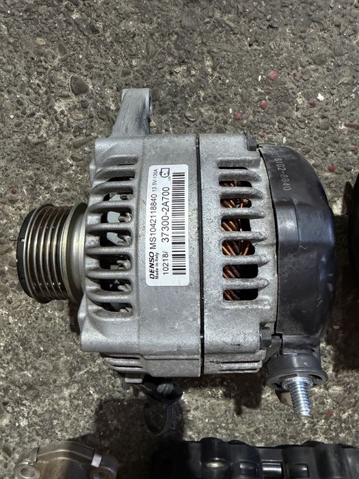 Compresor ac / Alternator / Galerie admisie Hyundai, Kia 1.7 CRDI