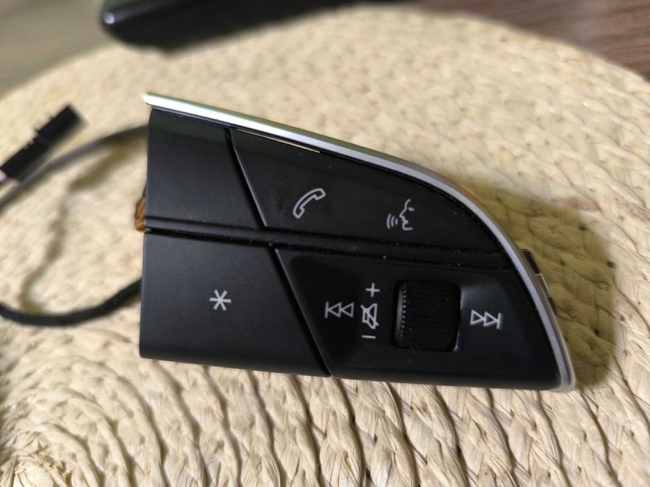 Бутони мултиволан AUDI B9/ B9.5 - A4, Q5, Q7, A3 и др.