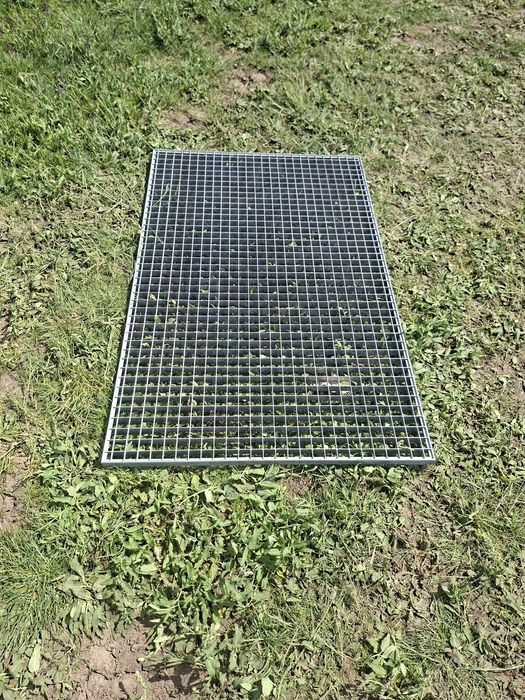 Grilaje zincate galvanizate