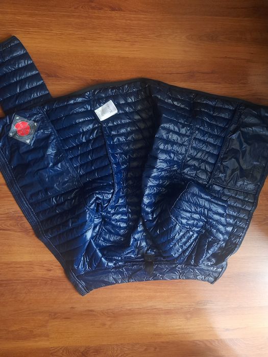 Adidas мъжко яке S- M размер.