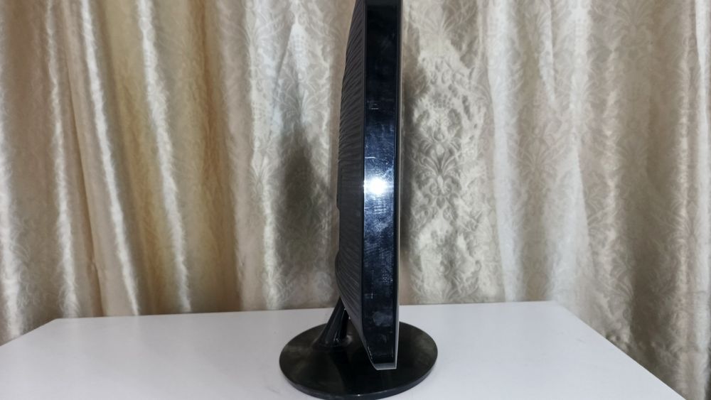 продам манитор Samsung