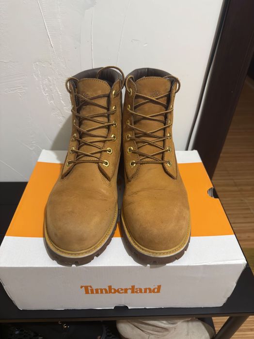 Ghete Timberland mărimea 44 + Kit întreținere Timberland