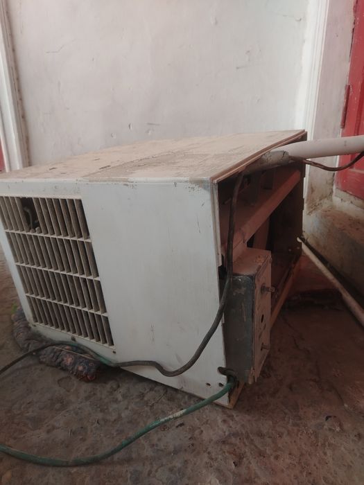 Xaladelnik sotiladi xolati yaxshi