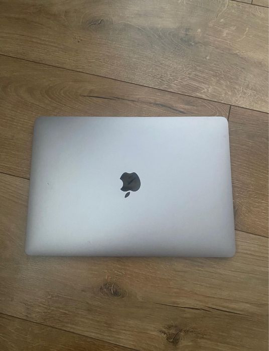 MacBook PRO 2019г