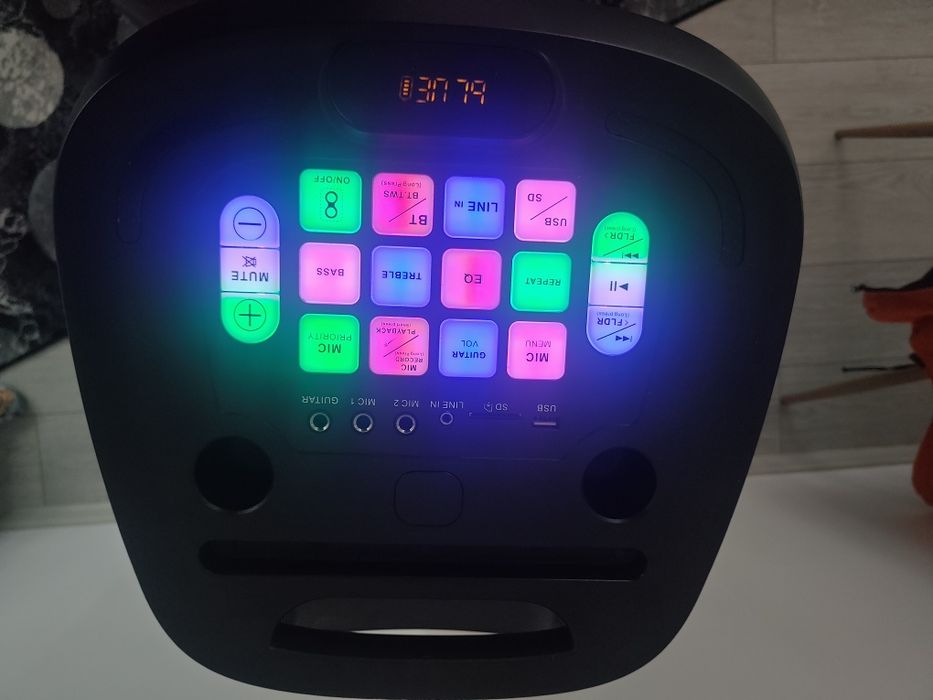 Boxa AKAI DJ-Y7L  200w