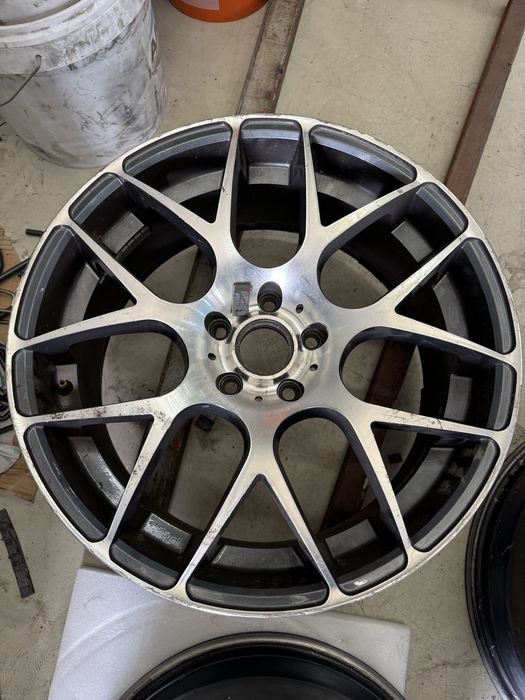 Възстановяване и боядисване на алуминиеви джанти