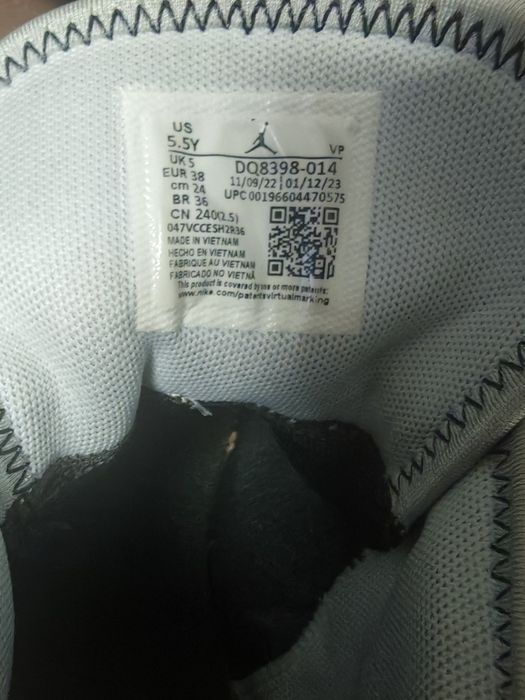 Vând Nike Air Jordan Stay Loyal 2 mărimea 38