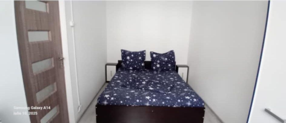 Închiriez apartament 2 camere