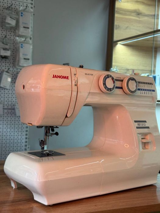 Швейная машина Jamome