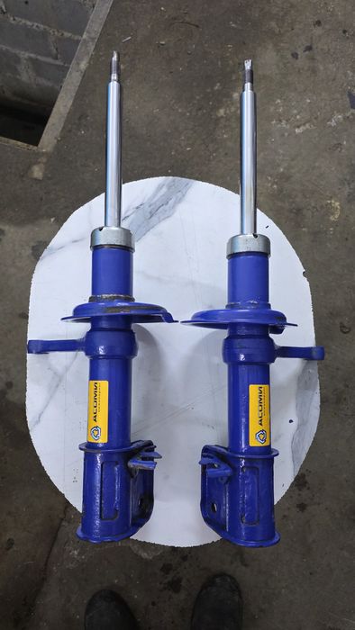 Стройки передние ВАЗ-2108 и их модификаций