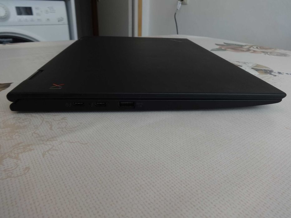 Таблет и Лаптоп 2в1 Lenovo ThinkPad X1 Yoga Gen 3 i7-8650U/RAM 16GB DDR4/NVMe SSD 256GB / 4G LTE-A модул Fibocom L850-GL Nano-SIM