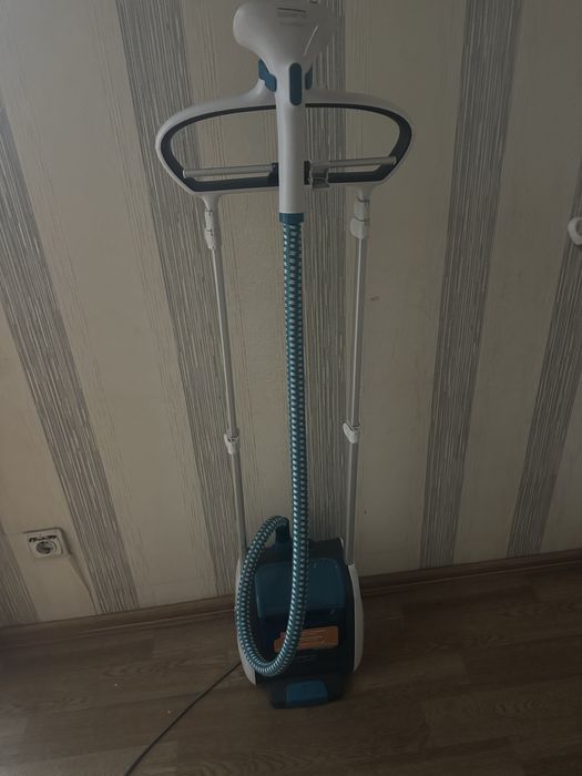 Утюг паровой продам