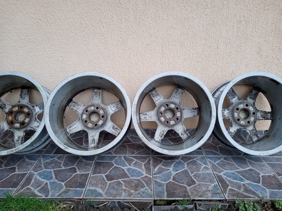 Jante Audi R17, 5x112, ET45, gaura centrare 66.6