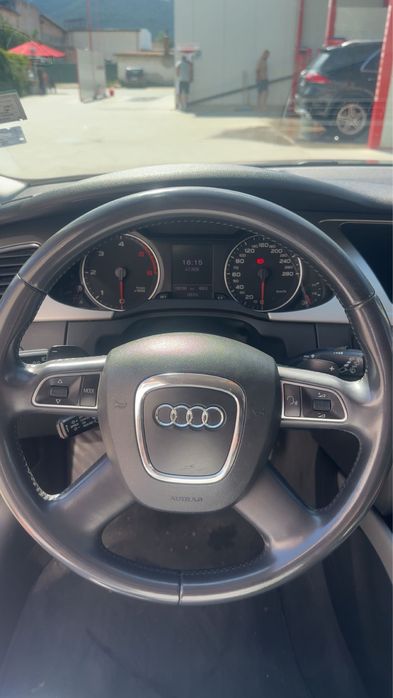 Продавам audi A4
