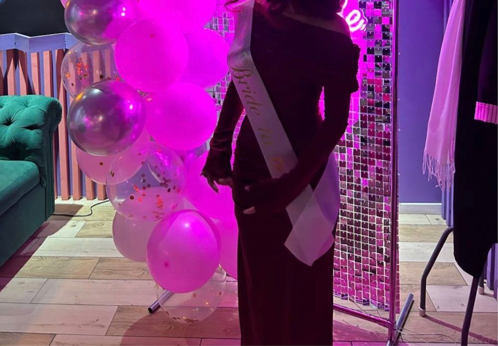 Продается платье!!!