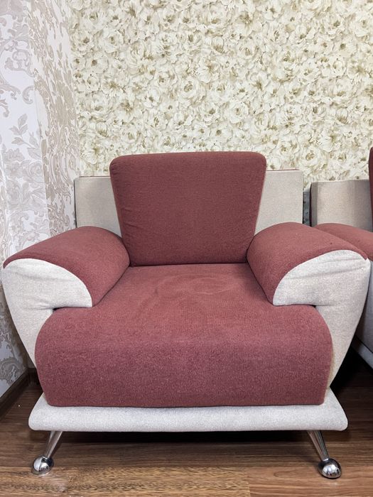 Диван тройка (+2 кресла)