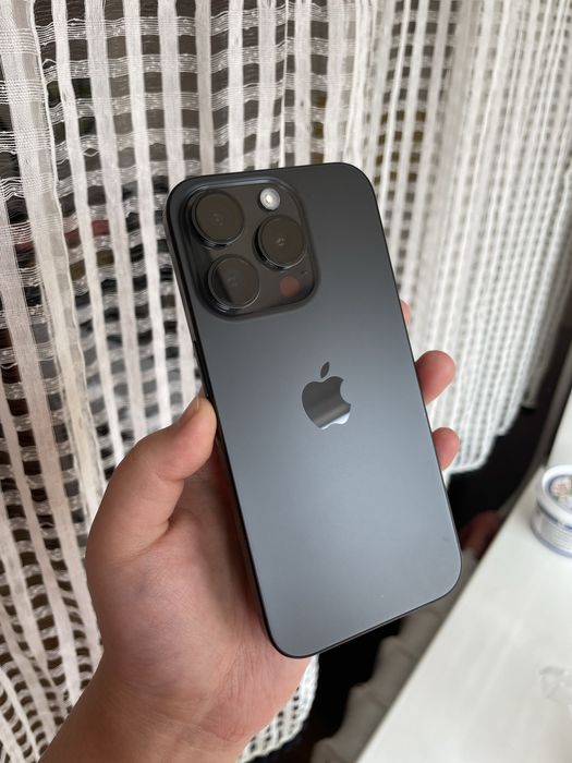 Айфон 15Про 256гб в идеале