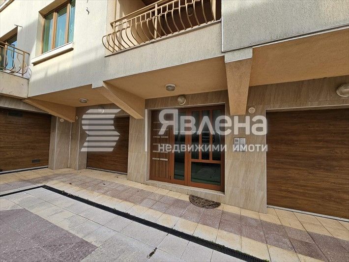 Продава се Двустаен апартамент в Варна, Галата - 90 кв.м за 1555 €/кв.м - Снимка #11