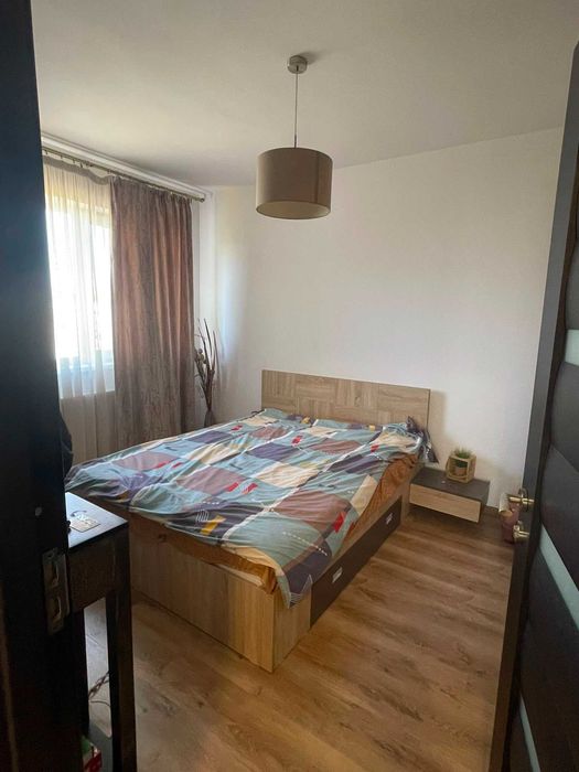 Apartament 2 camere complet utilat si mobilat (loc de parcare inclus)