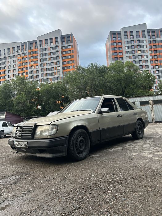 Mercedes Benz W124 230E 2.0 1989 на ходу m102