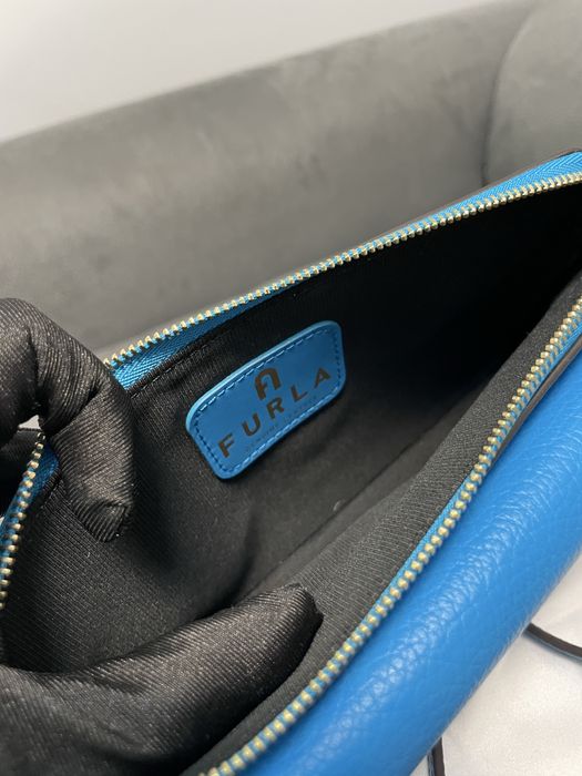 Furla Primula нова синя чанта
