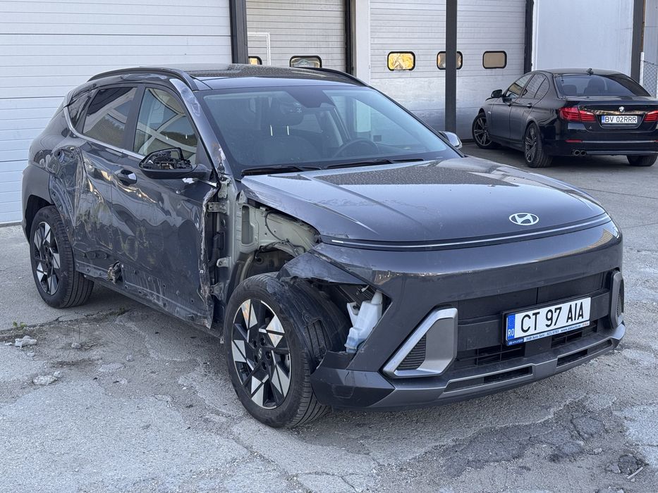 Hyundai Kona 1.6 Full Hybrid 2024 avariat usor
