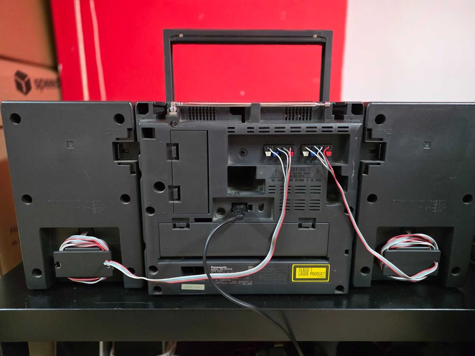 Продавам касетофон Panasonic