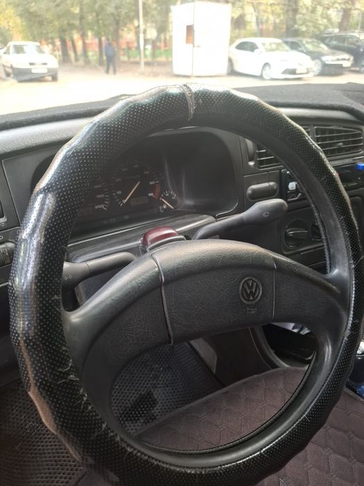 Продам гольф3 1993года