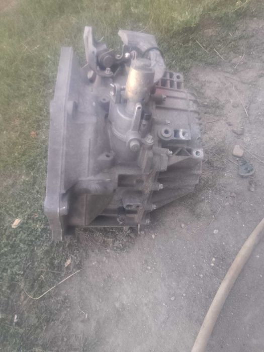 Vand cutie de viteze opel astra h 1.9