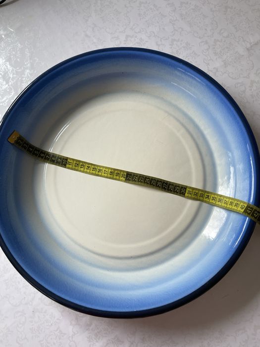 Таз эмалированый