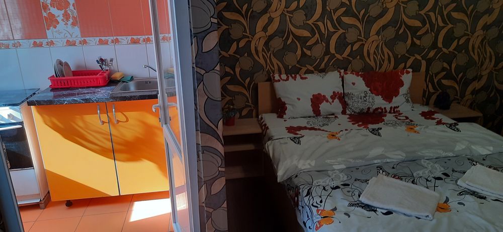 Cazare regim hotelier inchiriere garsoniera apartament preț mic ieftin