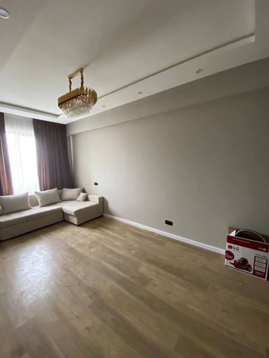 Без Маклер Новастройка 2 комнатный разделный новая после ремонт