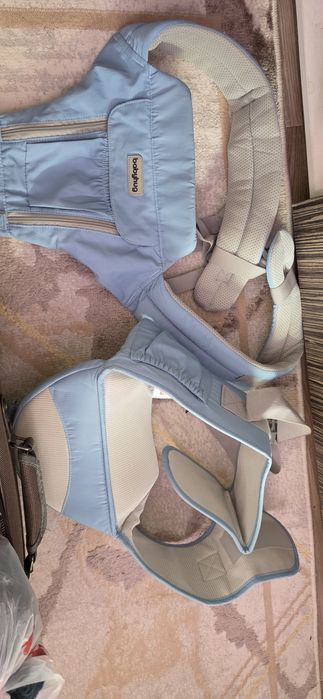 Продам кенгуру в хорошем состоянии