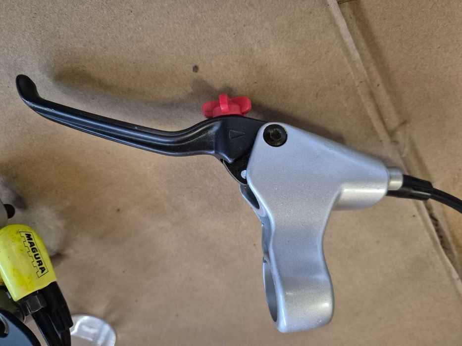 Frana hidraulica fata Magura HS33 Race Line, cu saboti noi