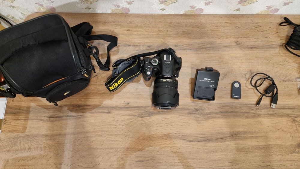 Nikon D5200 kit 18-105 VR