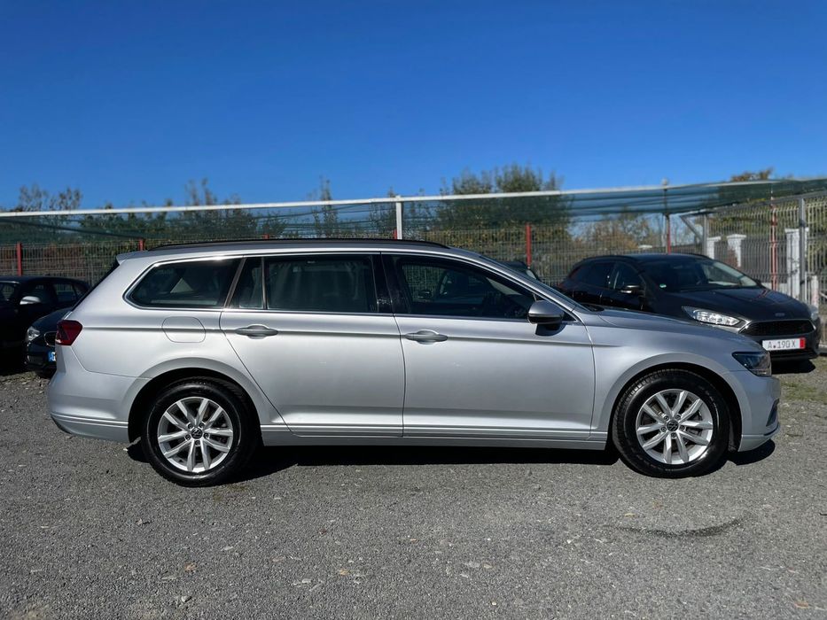 Volkswagen Passat B8 Variant 2020 2.0 TDI 150CP, EURO 6, Distronic, Lane-Assist, Faruri LED, Masaj, CarPlay,  Camera Parcare, Import Germania