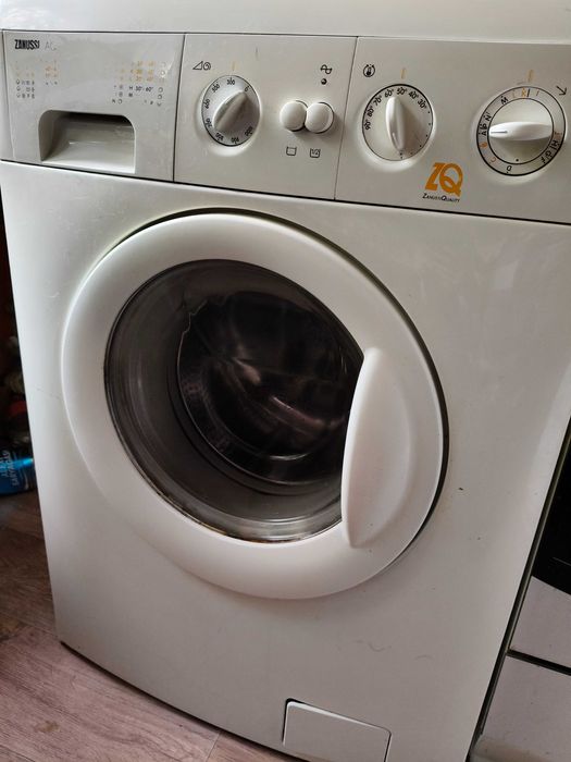 Стиральная машина автомат Zanussi FA 1032