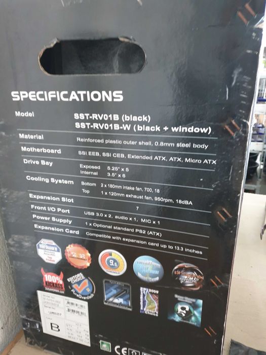 Carcasa PC Raven by Silverstone SST-RV01B - Full Tower Premium