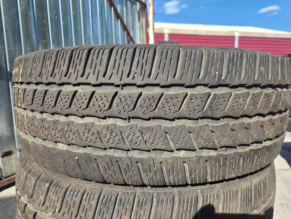 4 Anvelope M+S IARNA - 215/65/16C 109/107R - Continental Van Contact Winter - Stare F BUNA - DOT 2025 !