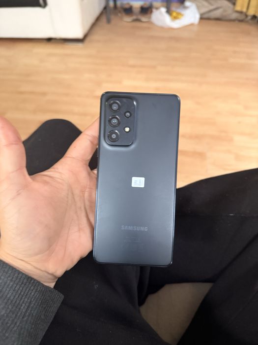 Samsung A53 5g .