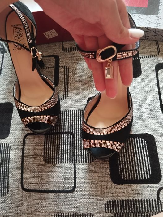 туфли 37-го размера