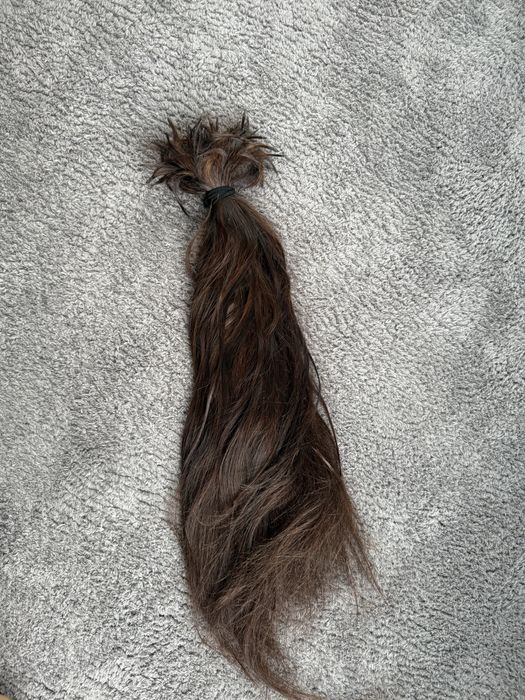 Продам волосы 60 см натуральные