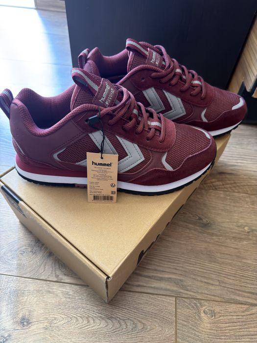 Дамски маратонки Hummel