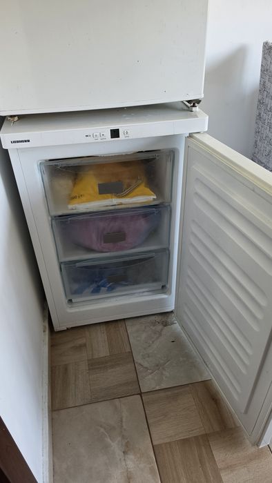 Продавам хладилник + фризер