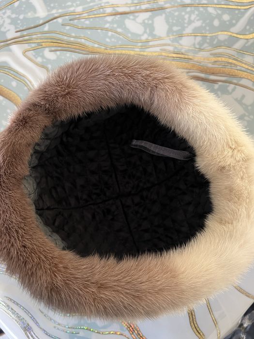 Норковая шапка